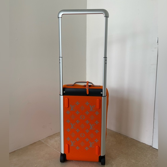 Louis Vuitton Orange Horizon Soft Roller Duffel Travel Bag - Picture 3 of 7